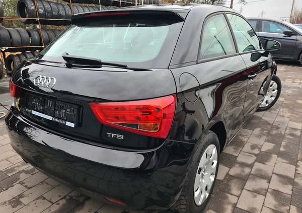 Audi A1 cena 35999 przebieg: 118800, rok produkcji 2014 z Świecie małe 631